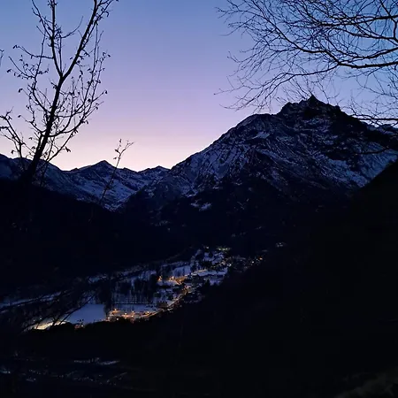 Skylodge 'il Rifugio Dell'anima' بيت خشبي Usseglio